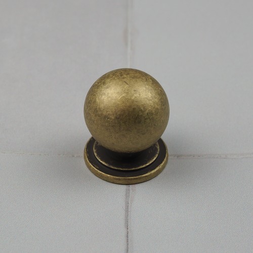 Brass kitchen cupboard handle - brass,