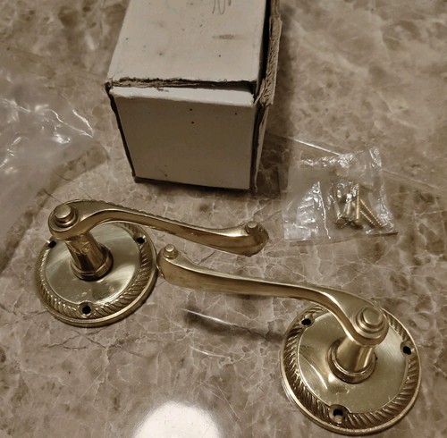Round rose door - door, handle